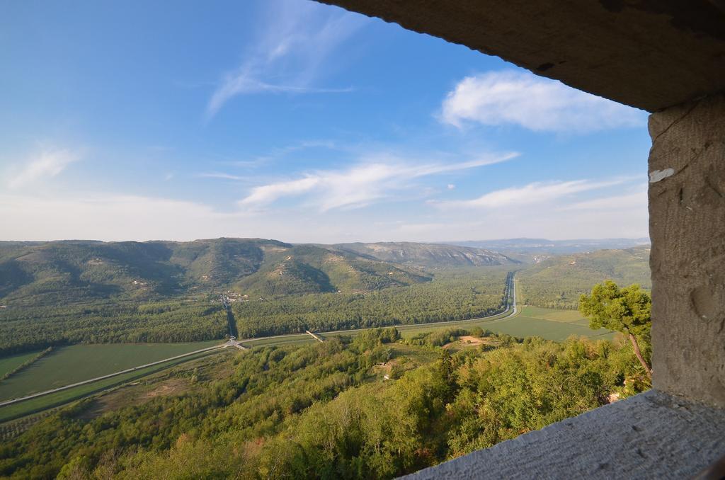Bella Vista Apartments Motovun Ruang foto
