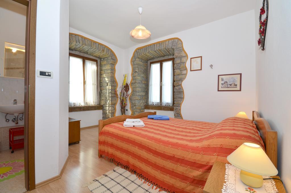 Bella Vista Apartments Motovun Ruang foto
