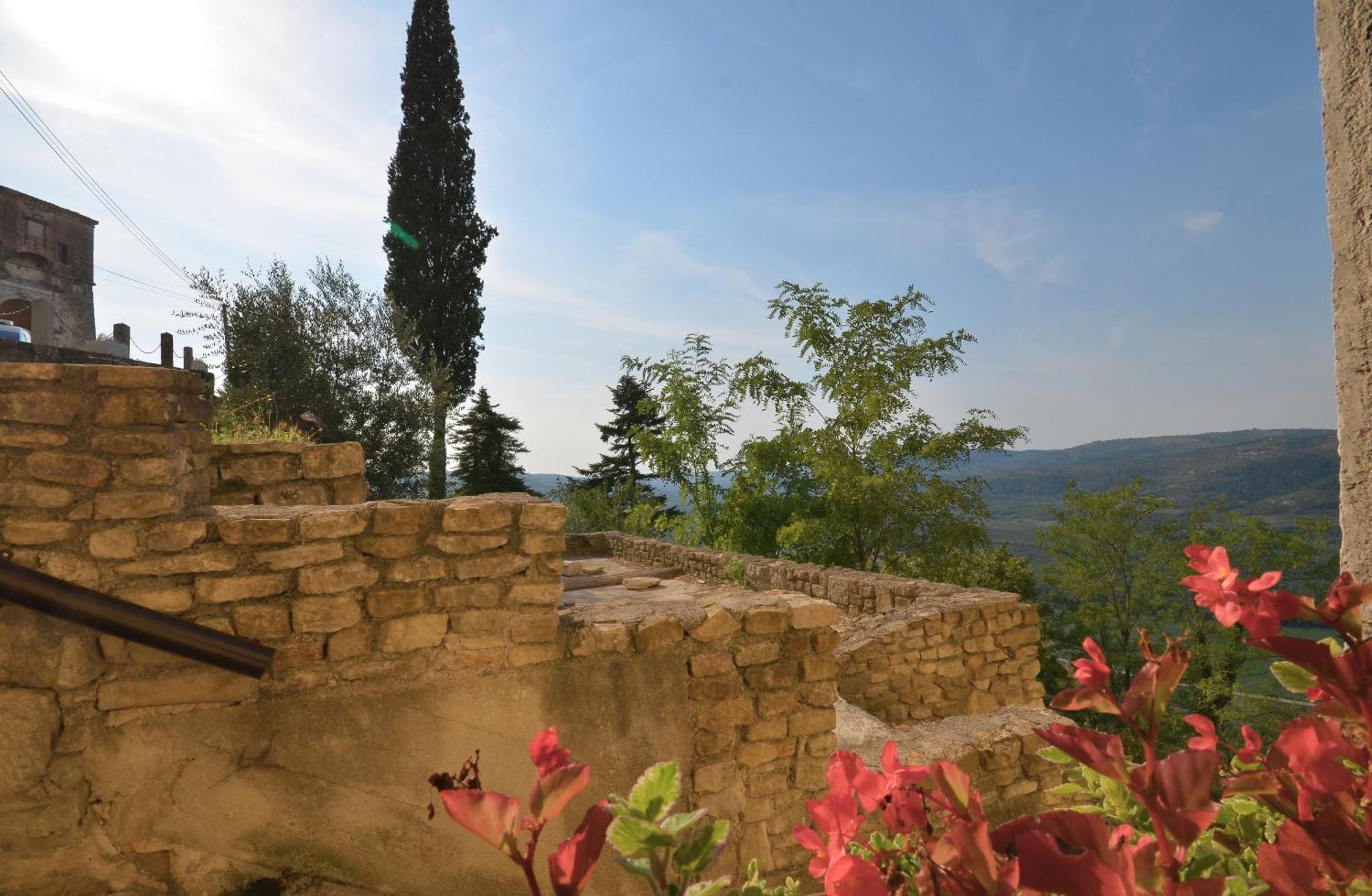Bella Vista Apartments Motovun Ruang foto
